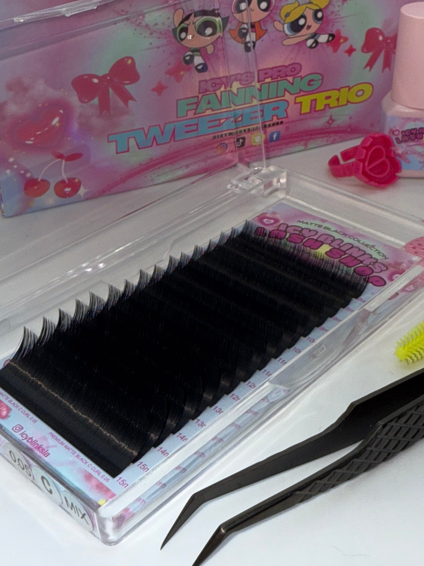 Cold Girl Collection Matte Black - C Curl Mix Tray